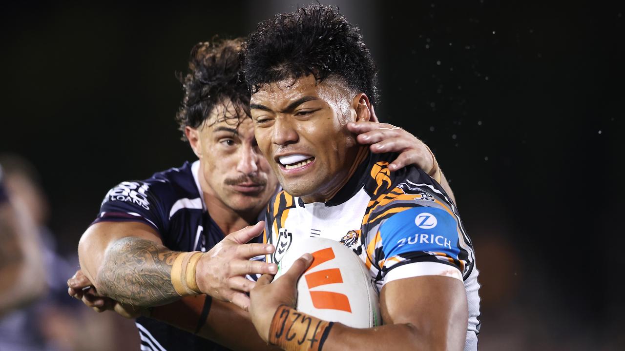 NRL 2026: Daily, news and updates, Heamasi Makasini signs extension, Knights lock down key duo, Greg Marzhew