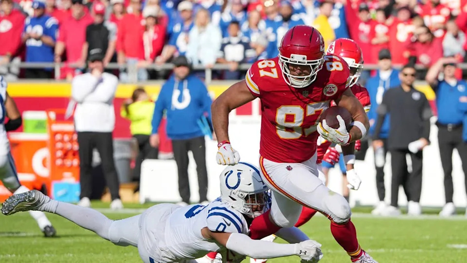 <a class="link " href="https://sports.yahoo.com/nfl/teams/indianapolis/" data-i13n="sec:content-canvas;subsec:anchor_text;elm:context_link" data-ylk="slk:Indianapolis Colts;sec:content-canvas;subsec:anchor_text;elm:context_link;itc:0" data-yga="{"yLinkElement":"context_link","yModuleName":"content-canvas","yLinkText":"Indianapolis Colts","ySubModuleName":"anchor_text","yHasCommerce":false}">Indianapolis Colts</a> safety Cam Bynum (0) tackles Kansas City Chiefs tight end Travis Kelce (87) in the first half at GEHA Field at Arrowhead Stadium. Denny Medley-Imagn Images