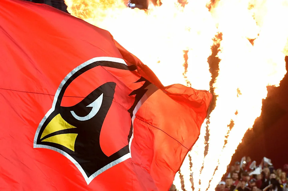 GLENDALE, AZ - JANUARY 16: The Arizona Cardinals logo is seen on a flag before the Cardinals take on the Green Bay Packers in the NFC Divisional Playoff Game at University of Phoenix Stadium on January 16, 2016 in Glendale, Arizona. (Photo by Norm Hall/Getty Images)
