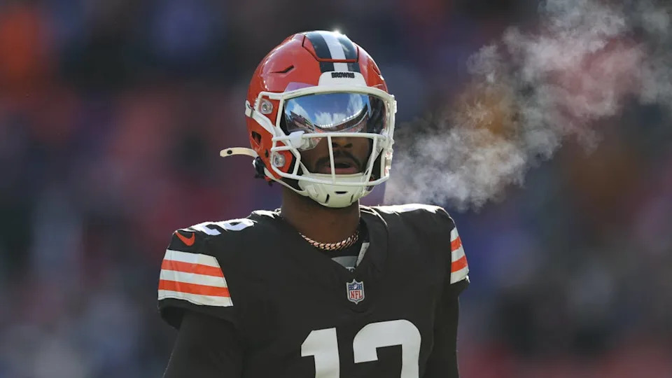 Dec 21, 2025; Cleveland, Ohio, USA; <a class="link " href="https://sports.yahoo.com/nfl/teams/cleveland/" data-i13n="sec:content-canvas;subsec:anchor_text;elm:context_link" data-ylk="slk:Cleveland Browns;sec:content-canvas;subsec:anchor_text;elm:context_link;itc:0" data-yga="{"yLinkElement":"context_link","yModuleName":"content-canvas","yLinkText":"Cleveland Browns","ySubModuleName":"anchor_text","yHasCommerce":false}">Cleveland Browns</a> quarterback Shedeur Sanders (12) warms up prior to a game against the <a class="link " href="https://sports.yahoo.com/nfl/teams/buffalo/" data-i13n="sec:content-canvas;subsec:anchor_text;elm:context_link" data-ylk="slk:Buffalo Bills;sec:content-canvas;subsec:anchor_text;elm:context_link;itc:0" data-yga="{"yLinkElement":"context_link","yModuleName":"content-canvas","yLinkText":"Buffalo Bills","ySubModuleName":"anchor_text","yHasCommerce":false}">Buffalo Bills</a> at Huntington Bank Field. Mandatory Credit: Scott Galvin-Imagn Images© Scott Galvin-Imagn Images