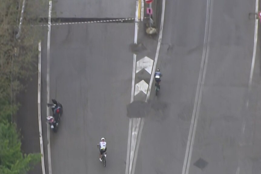 Igor Arrieta goes the wrong way on his bike