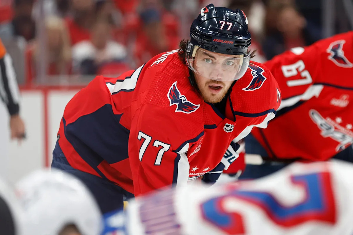 Donald Trump gets ex-NHL star TJ Oshie's Stanley Cup prediction