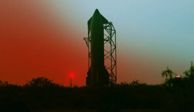 SpaceX Bombarded With Lawsuits to Accusing Starship of Damaging Homes