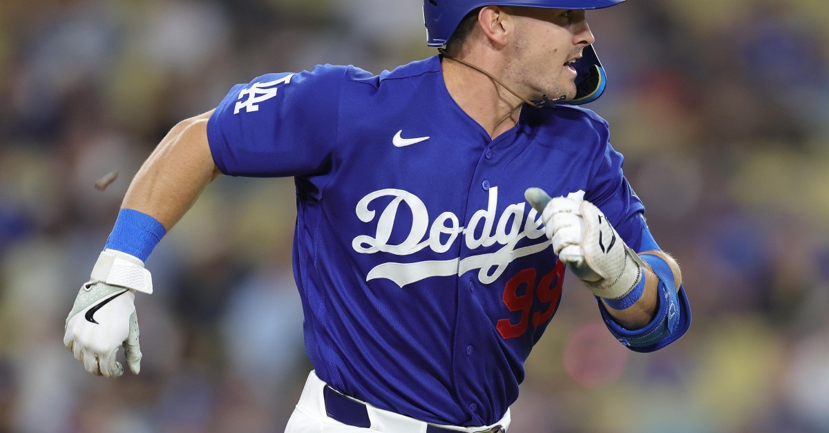 Dodgers minors: Zach Ehrhard maintains on-base streak