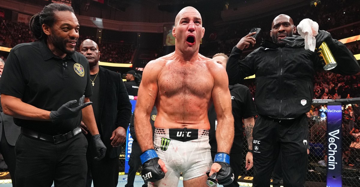 Sean Strickland reveals shoulder injury before UFC 328