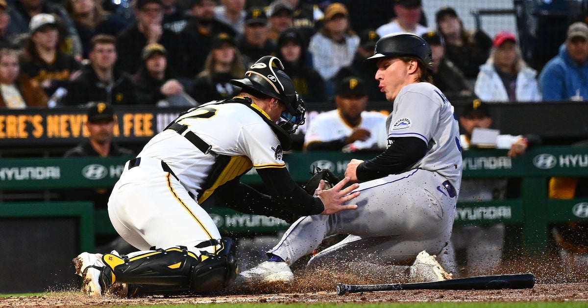 Rockies use big 5th inning to beat Pirates 10-4