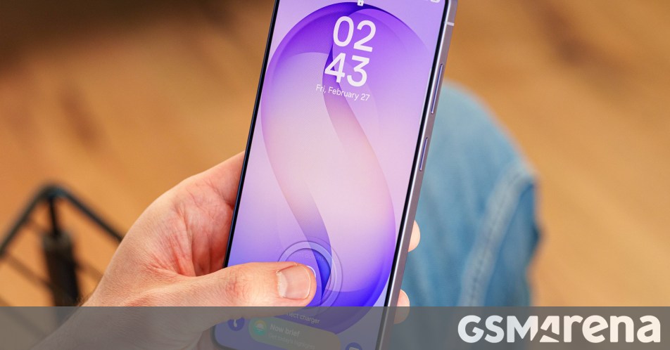 Omdia: Global smartphone shipments grew by 1% in Q1, fueled by supply side push