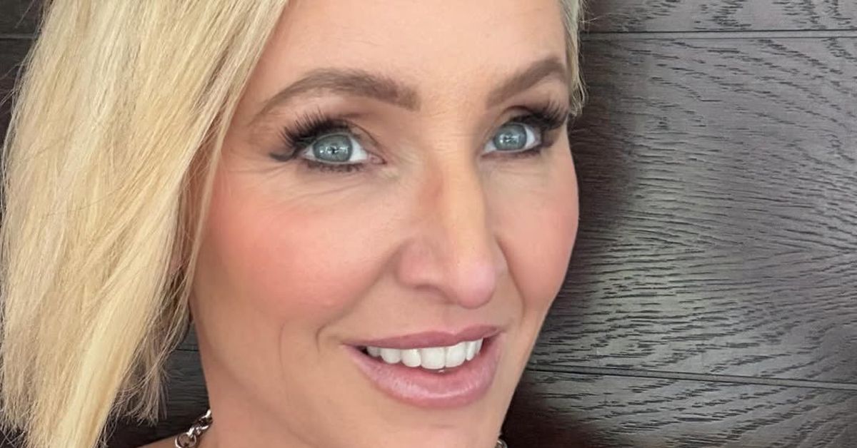 Radio star Fifi Box says she 'started to feel paralysed' after freak earring incident