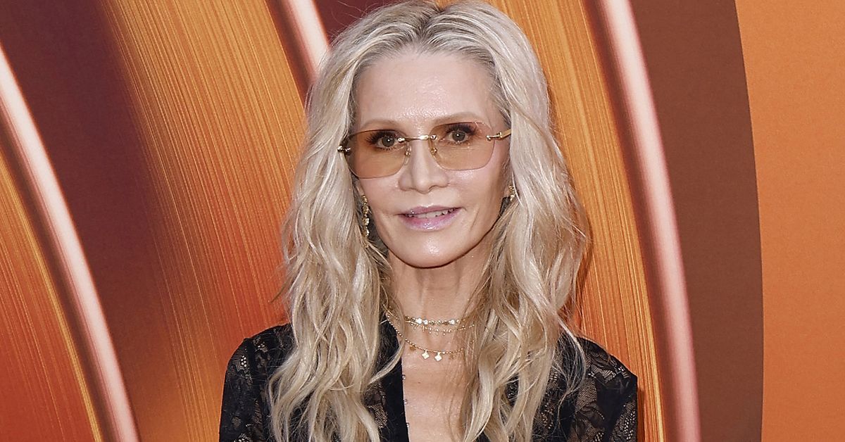 APRA Music Awards 2026 red carpet: Russell Crowe's ex Danielle Spencer leads the Aussie stars and rock legends on the red carpet at the 2026 APRA Music Awards