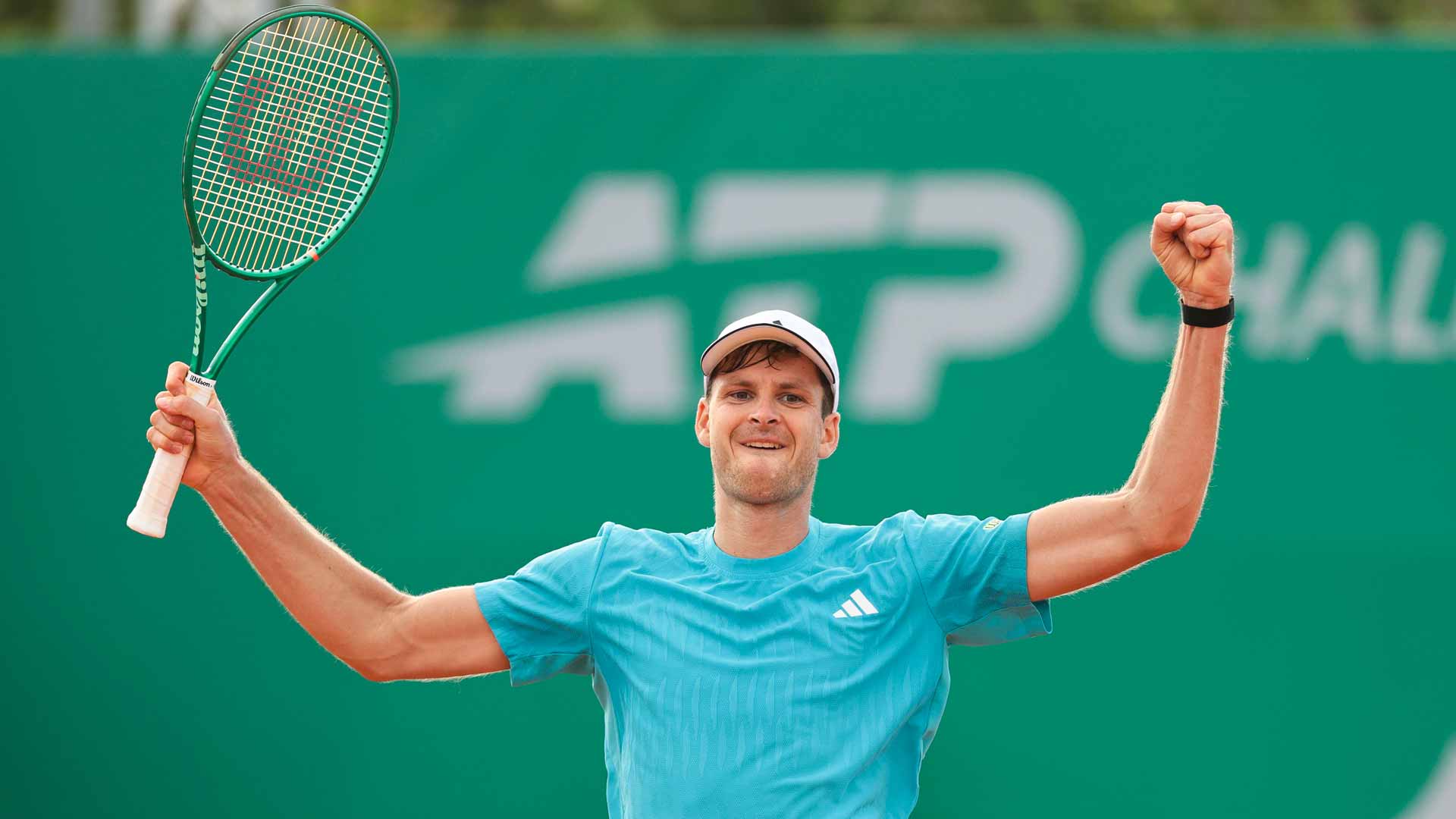 Hubert Hurkacz will aim for his first title at any level since April 2024.