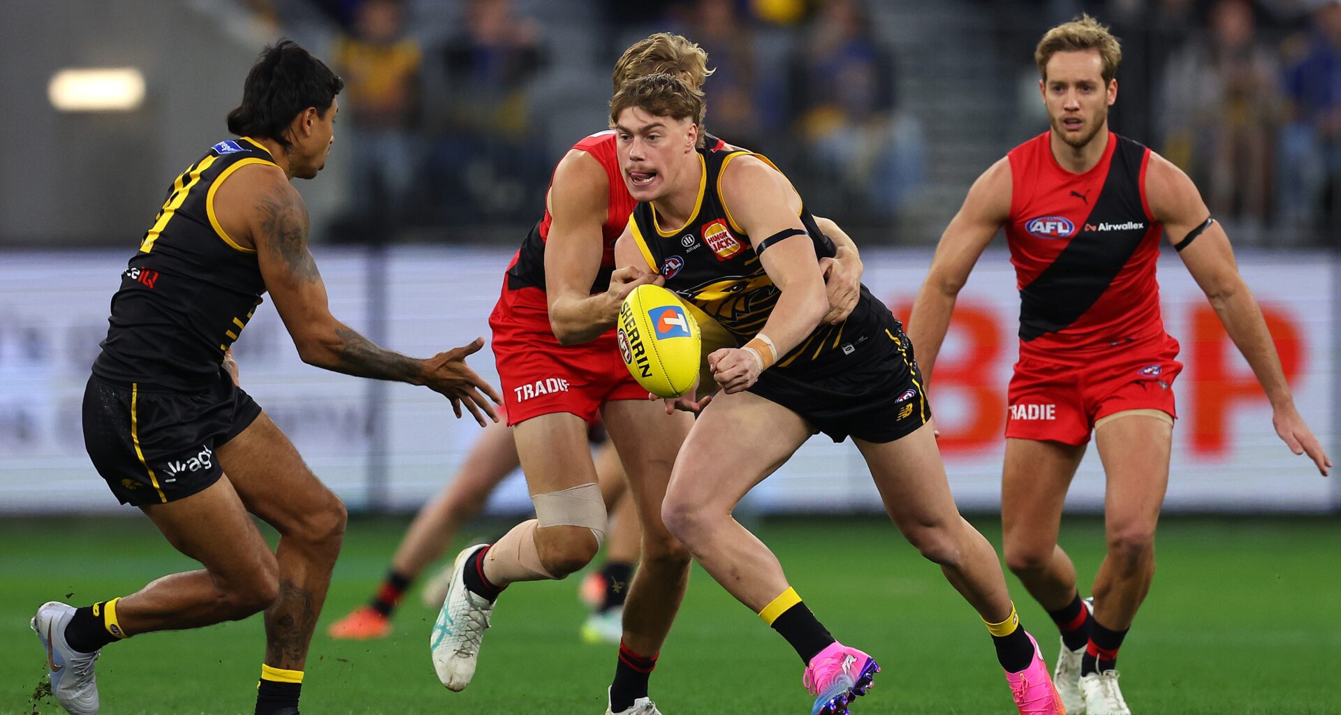 Eagles, Bombers lock in final teams. Follow LIVE from 5.20pm AWST
