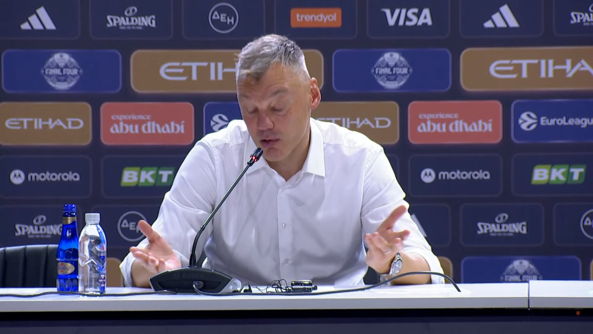 Jasikevicius slams EuroLeague over Fenerbahce fan ticket chaos in Athens
