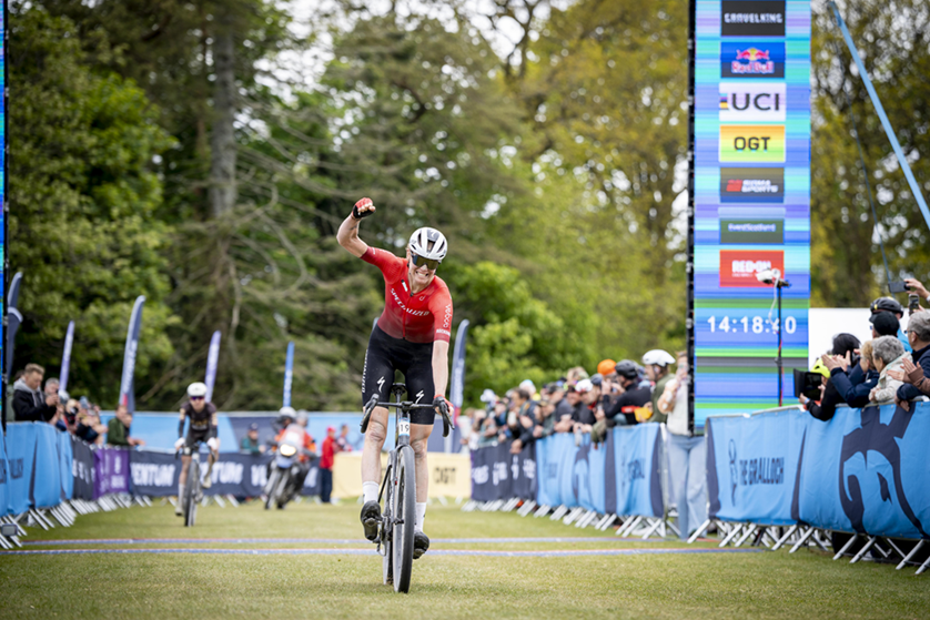 Winners of The Gralloch gravel race in Scotland