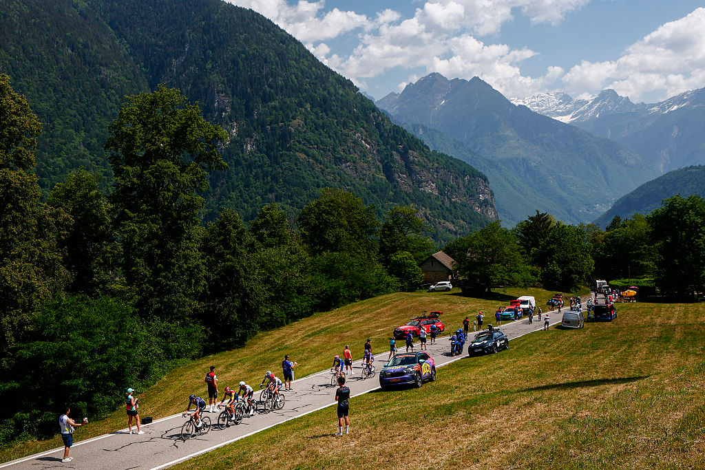 The breakaway rides during the 16th stage of the Giro d'Italia 2026 - Tour of Italy cycling race between Bellinzona and Cari, Switzerland, on May 26, 2026. (Photo by Luca Bettini / AFP)