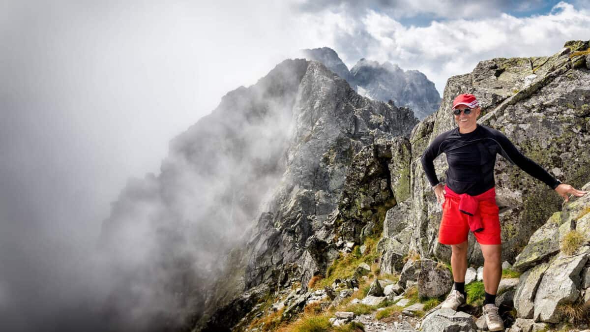 How to retire early at 57 with these 3 Vanguard ASX ETFs