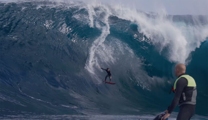 Tim Bonython filming at Shipstern Bluff