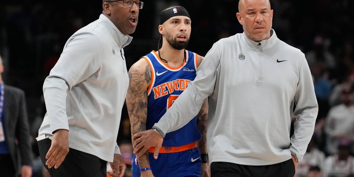 Mike Brown was hired to coach the Knicks for this moment. He has his team ready for it