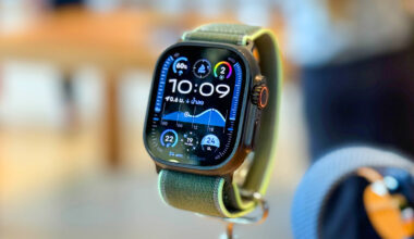 Why Slapping Your Apple Watch Is Actually Useful