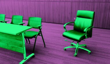 Large Study Finds That Replacing Workers With AI Is Backfiring Badly