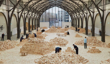 lina lapelytė fills hamburger bahnhof with 400,000 cubes, inviting visitors to build and sing