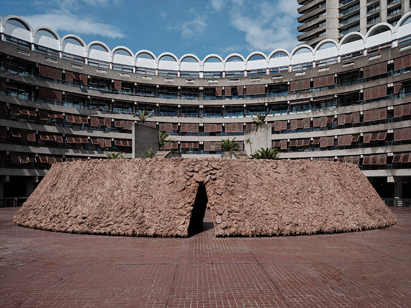 delcy morelos softens barbican's brutalist concrete with earth and spice installation - 2