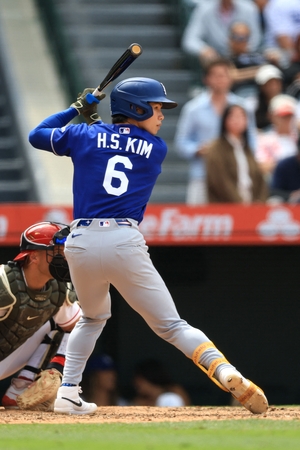 Kim Hye-seong, Lee Jung-hoo stay hot in MLB wins