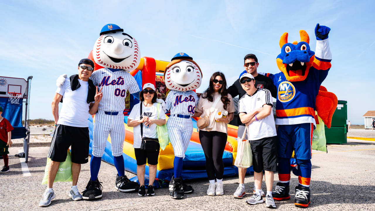 PHOTOS: Islanders x Northwell Walk to Raise Health