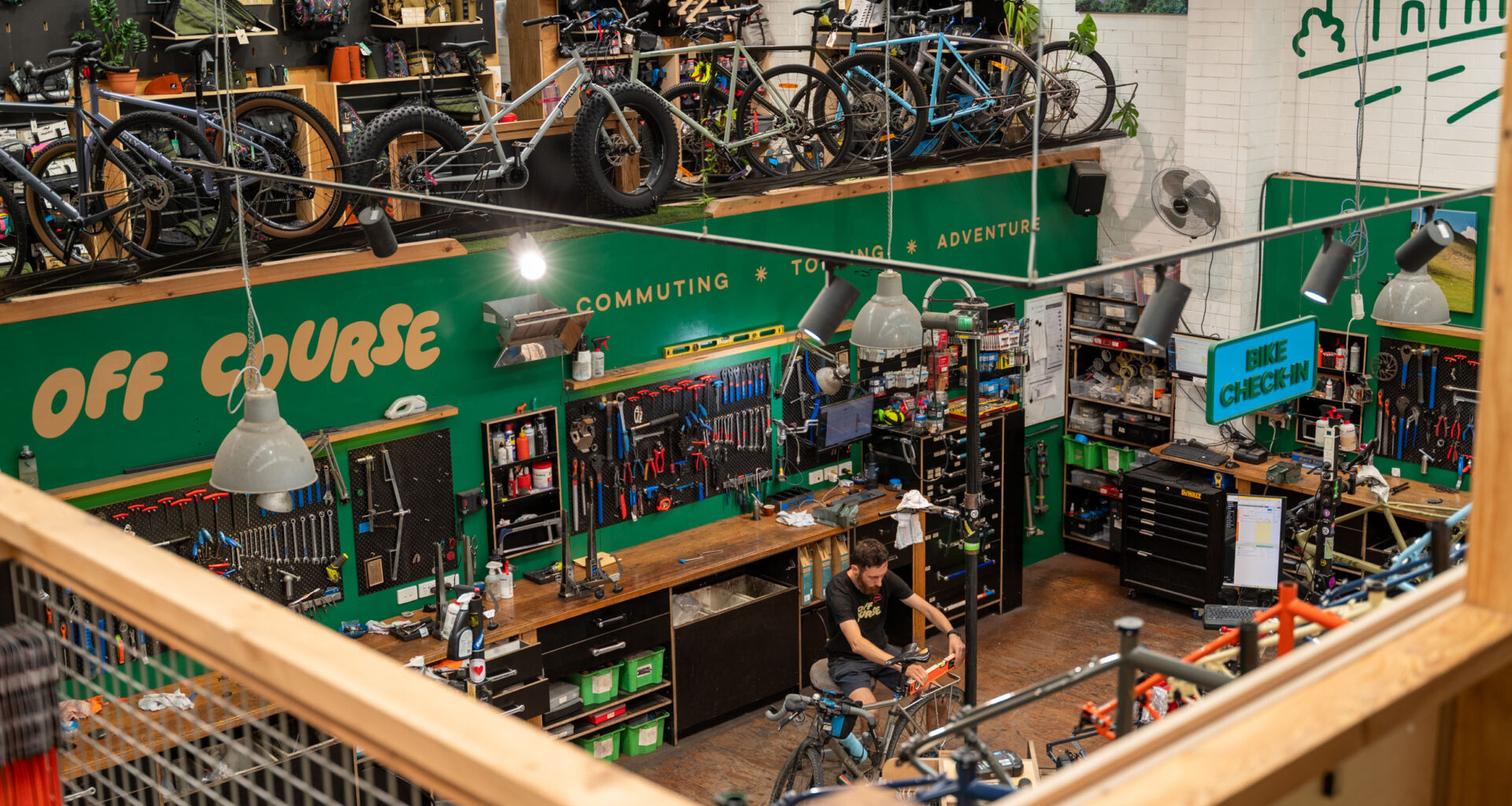 Melbourne’s Off Course Bike Shop Destroyed by Fire