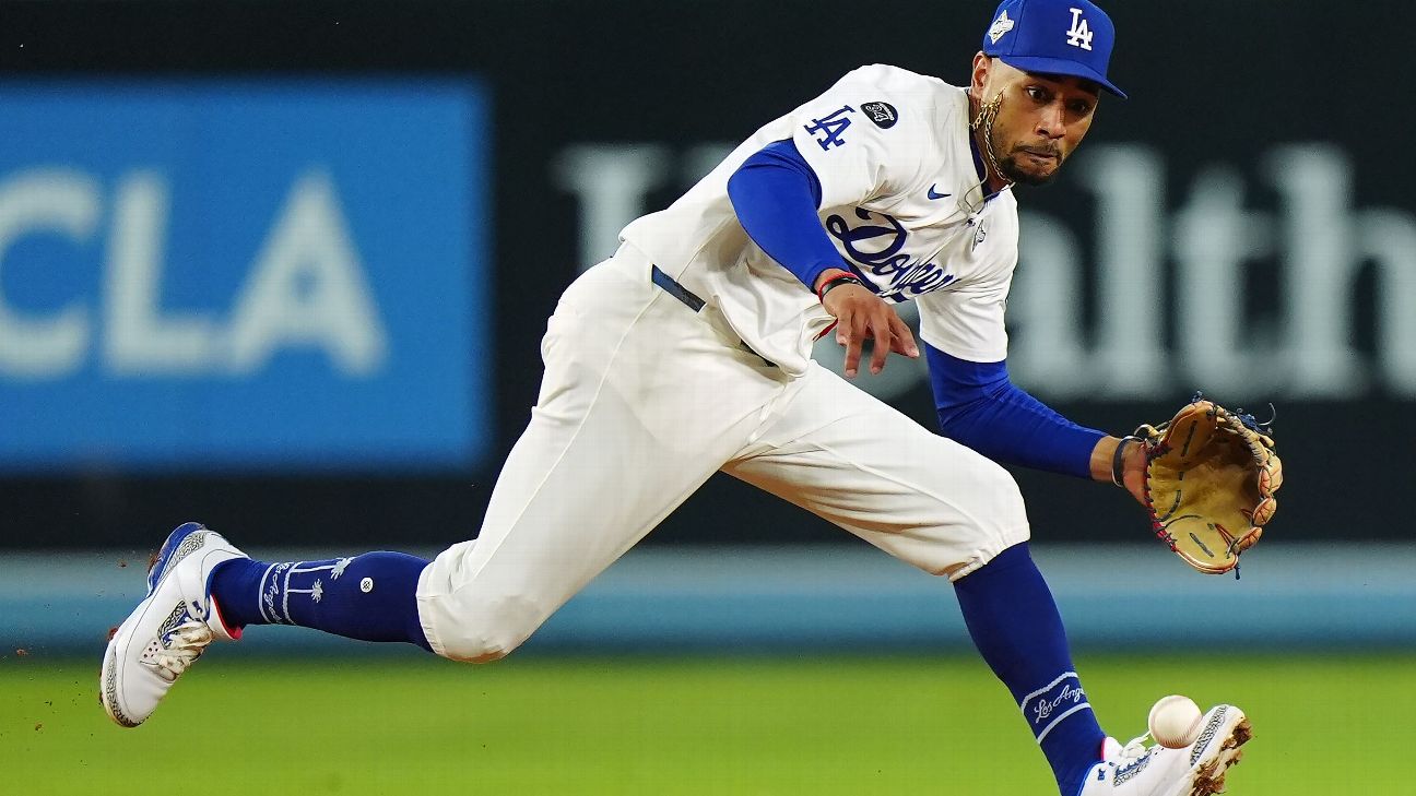 Dodgers' Mookie Betts set to return from strained oblique Monday