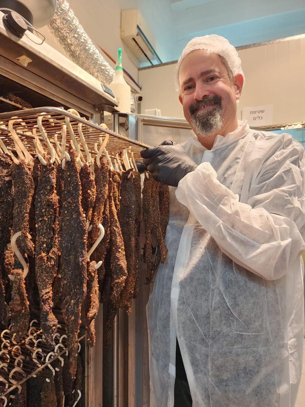Gadi Blau and his dried meat (Photo: PR) גדי'ס