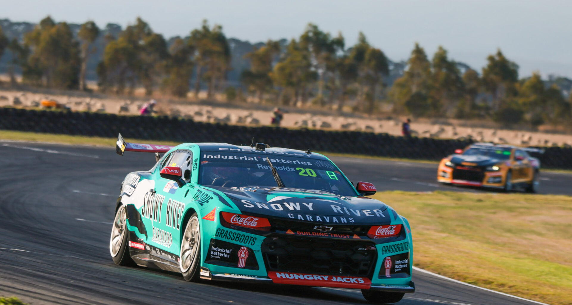 Reynolds stars in Tasmania as Murray hits early trouble - Supercars