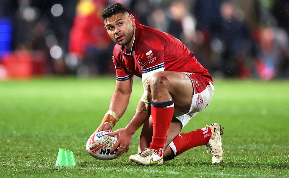 Rhyse Martin in action for Hull KR.