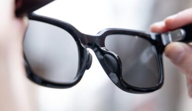 The Latest Apple Smart Glasses Rumor Sounds Like a Long Shot