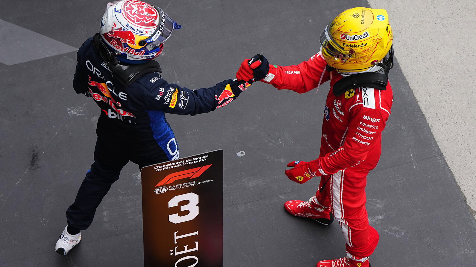 Hamilton and Verstappen kept fans entertained with a late battle