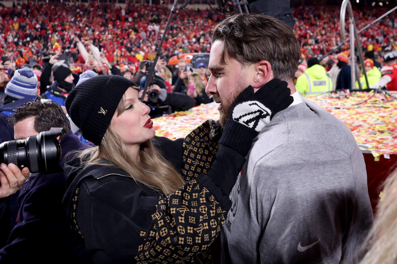 Taylor Swift Travis Kelce