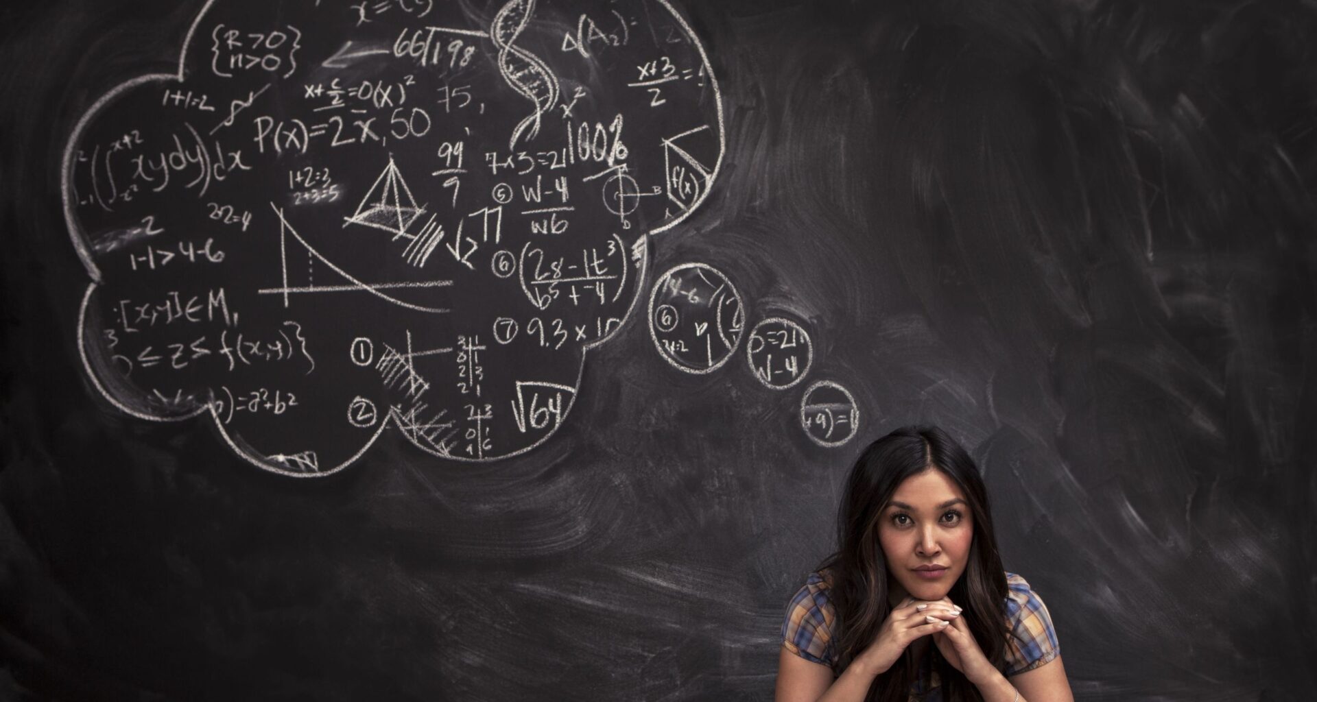 Everyone’s switching from ChatGPT to Claude — but new tests say neither is the smartest free AI, and the real winner might surprise you