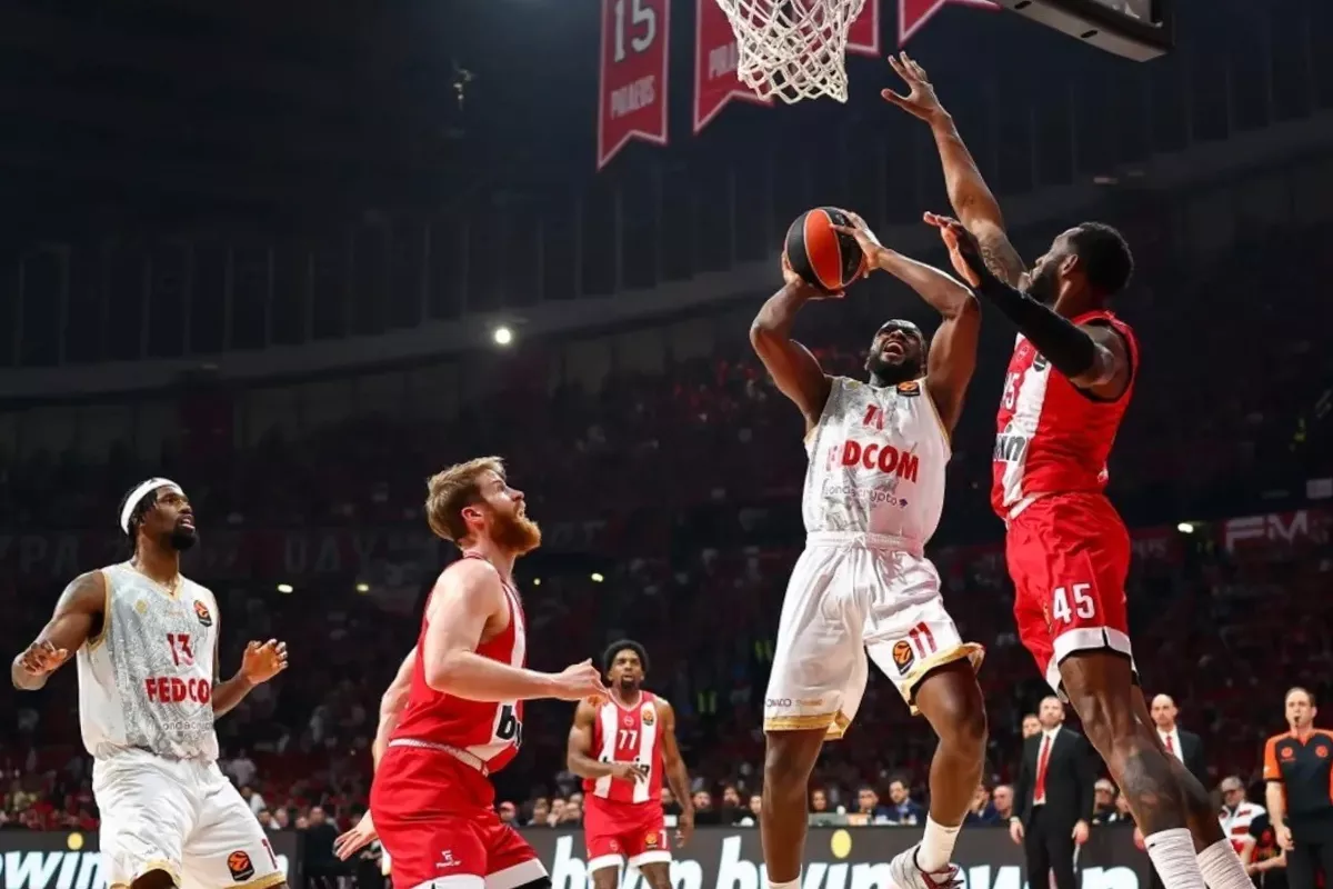 Basketball: Monaco suffers heavy Game 2 defeat to Olympiacos