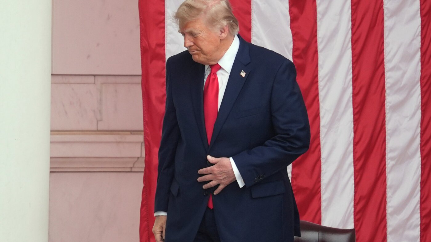 Trump to get 'routine annual' medical exam at Walter Reed : NPR