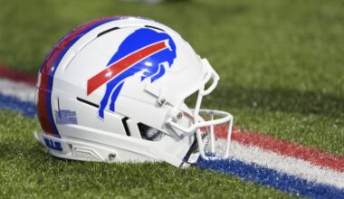 Bills sign six picks, including second-round OLB TJ Parker