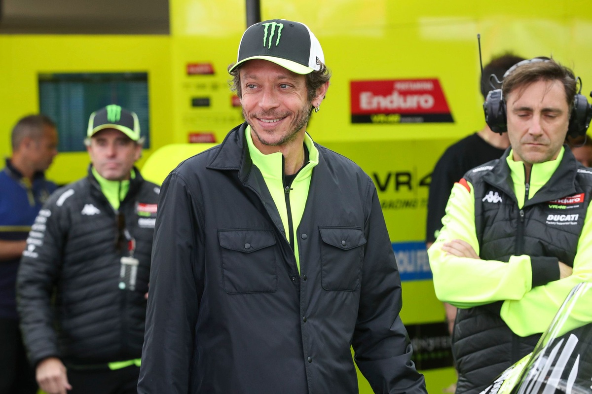 Valentino Rossi asks Ducati “to put in the same effort as Francesco Bagnaia” to help him in MotoGP
