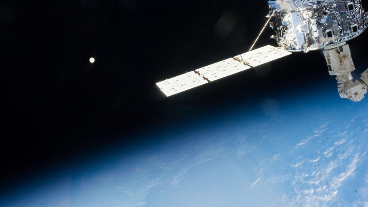 Researchers Mapped 30 Million Trips to the Moon. This One's the Cheapest