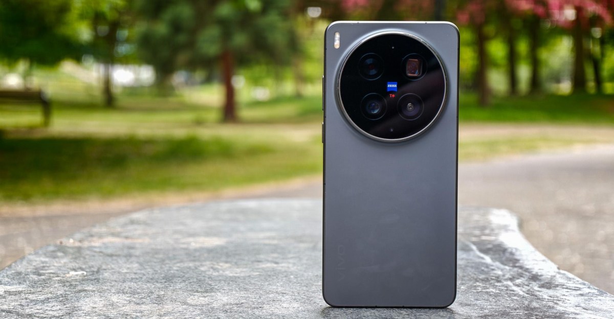 Vivo’s X300 Ultra has the best cameras in any phone