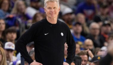 Steve Kerr agrees to a two-year deal to continue coaching the Warriors, AP source says