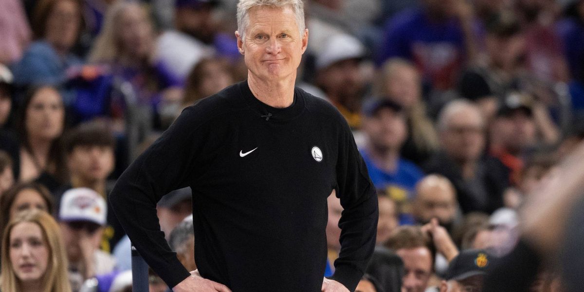 Steve Kerr agrees to a two-year deal to continue coaching the Warriors, AP source says