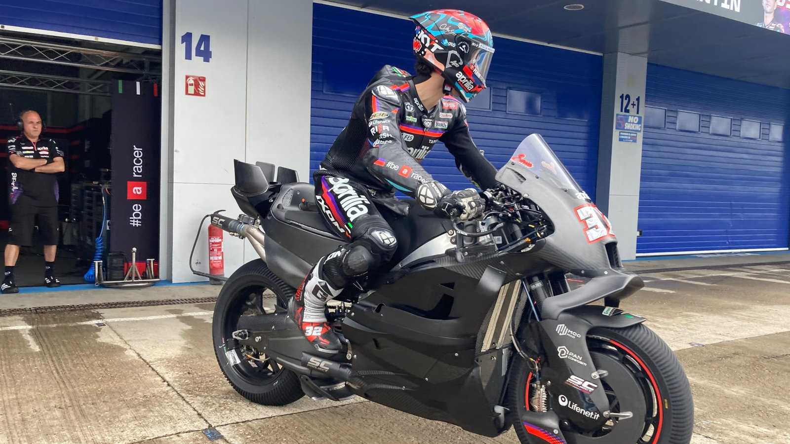 Lorenzo Savadori tests Aprilia's 2027 MotoGP bike at Jerez