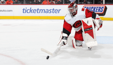 Andersen's puck-handling skills are 'huge asset' for Hurricanes in Stanley Cup Playoffs