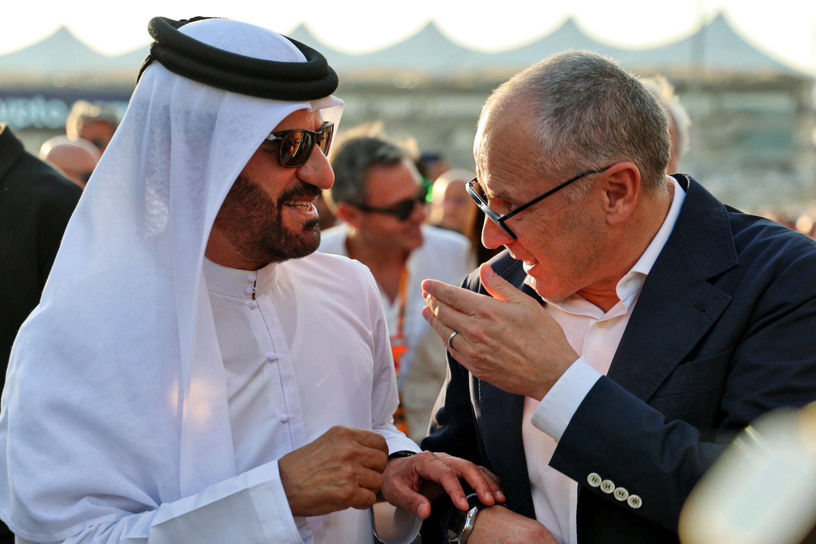 Domanicali and Ben Sulayem talk on the Abu Dhabi grid