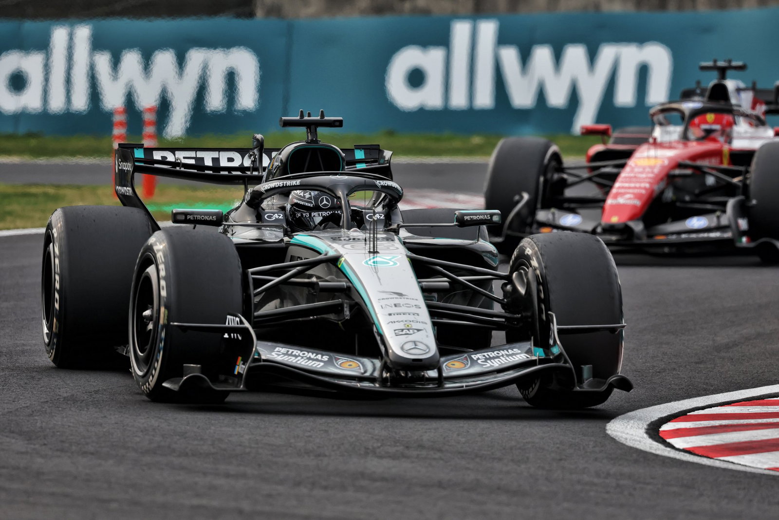 Russell had to settle with fourth in Japan