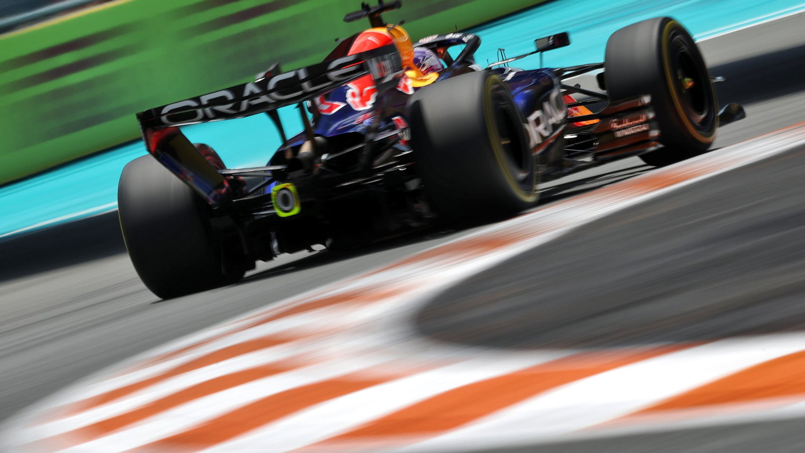 Red Bull's rear wing caused a stir in Miami