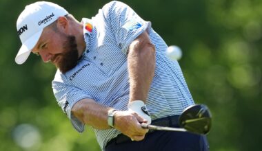 Disastrous back nine costs Lowry dear at Memorial